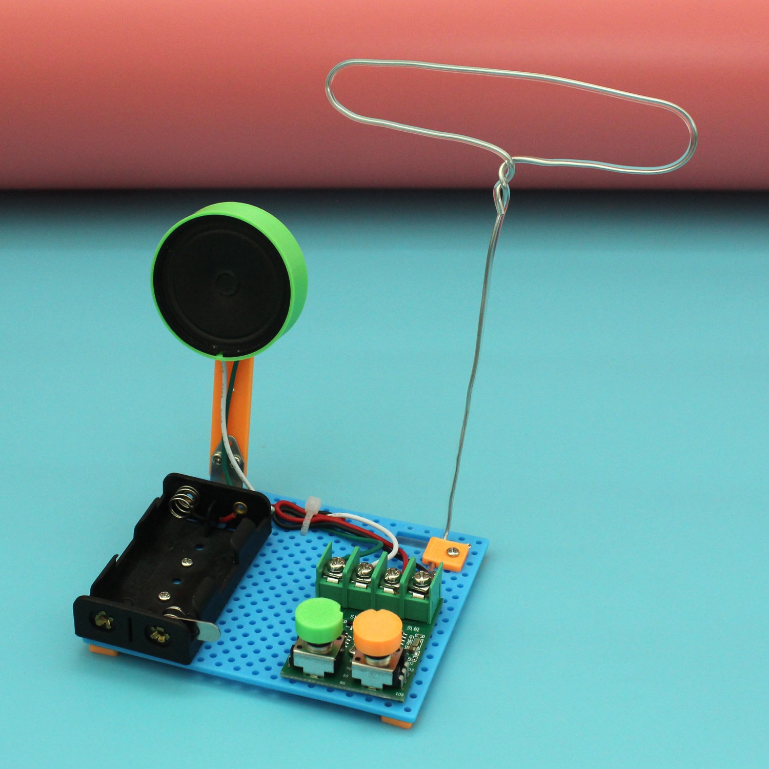 Kit de Radio FM Retro DIY sin  - Science Project Diy reseña y precio